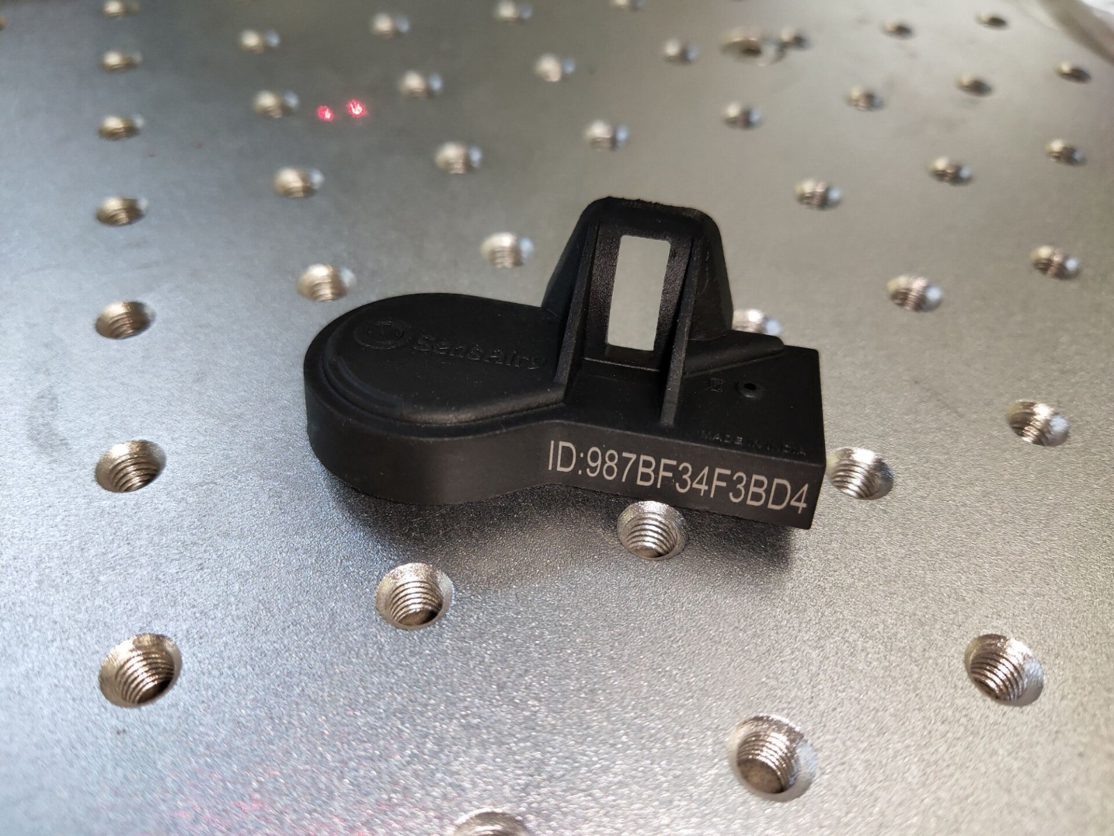 news-Uv laser marking machine on pp plastic nonmetal materials-Lxshow-img
