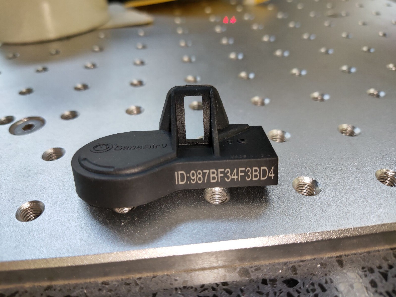 news-Lxshow-Uv laser marking machine on pp plastic nonmetal materials-img-1