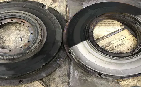Laser cleaning rubber tire mold